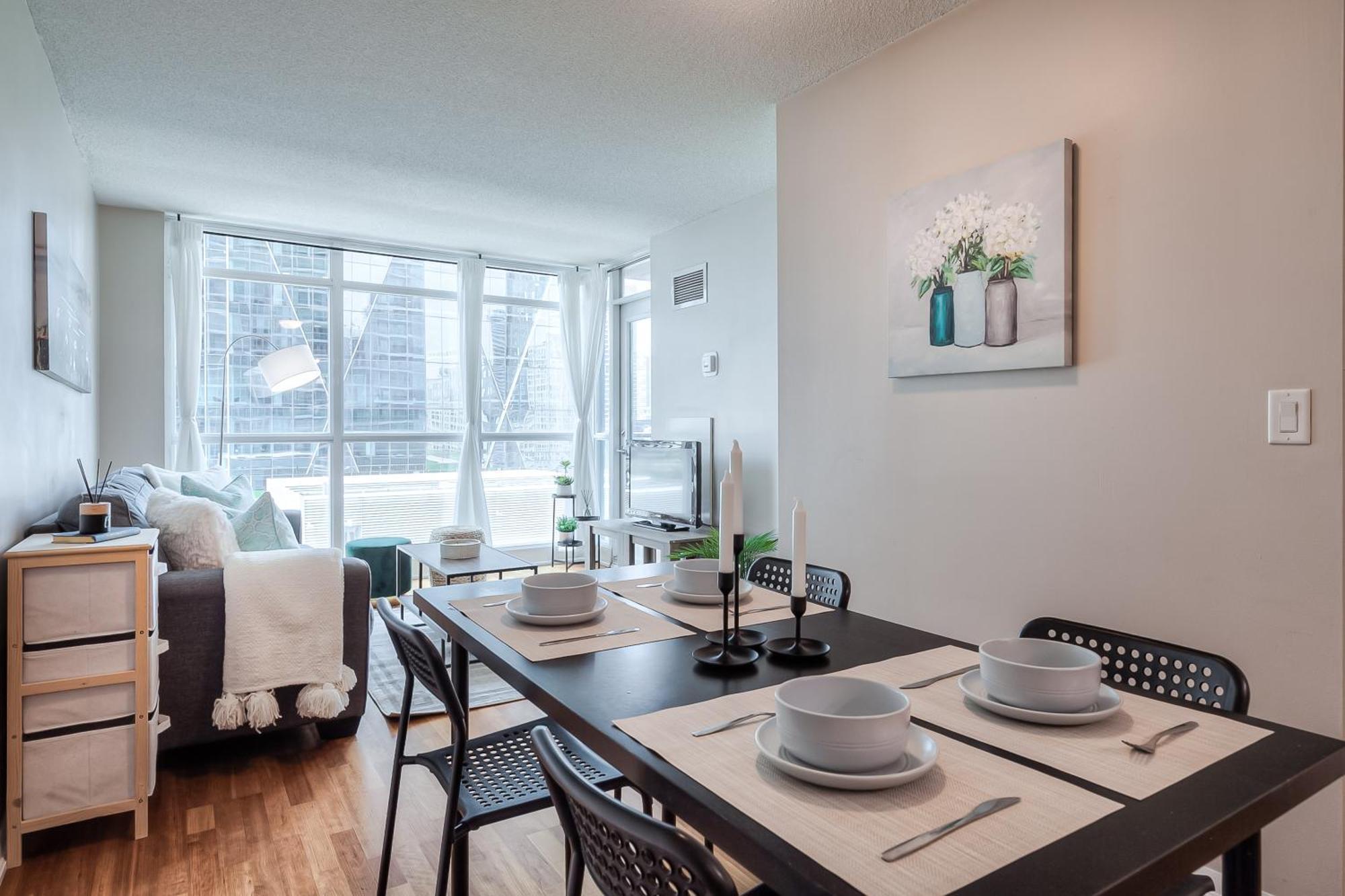 Rivetstays - The Yonge Торонто Экстерьер фото