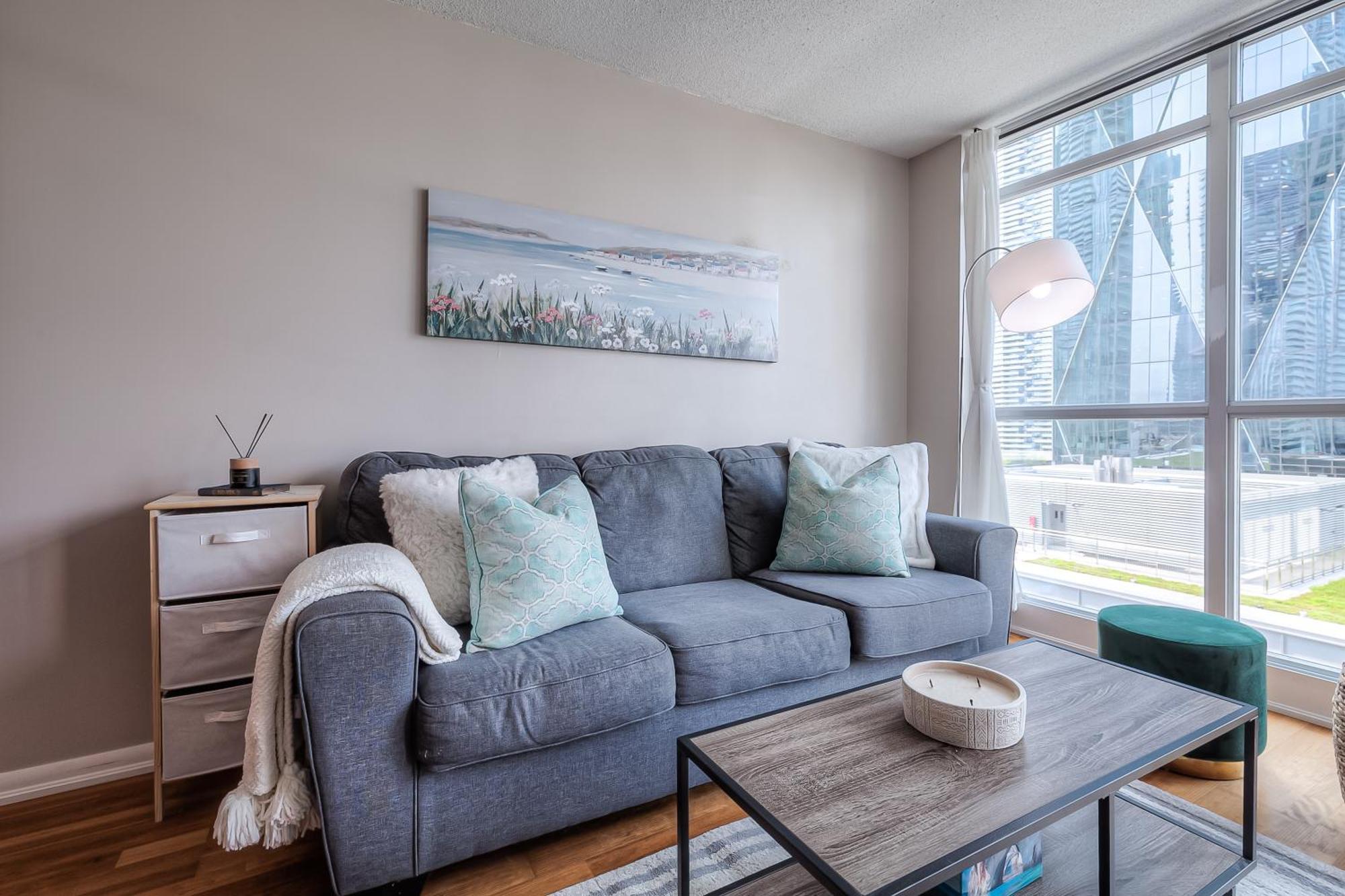 Rivetstays - The Yonge Торонто Экстерьер фото
